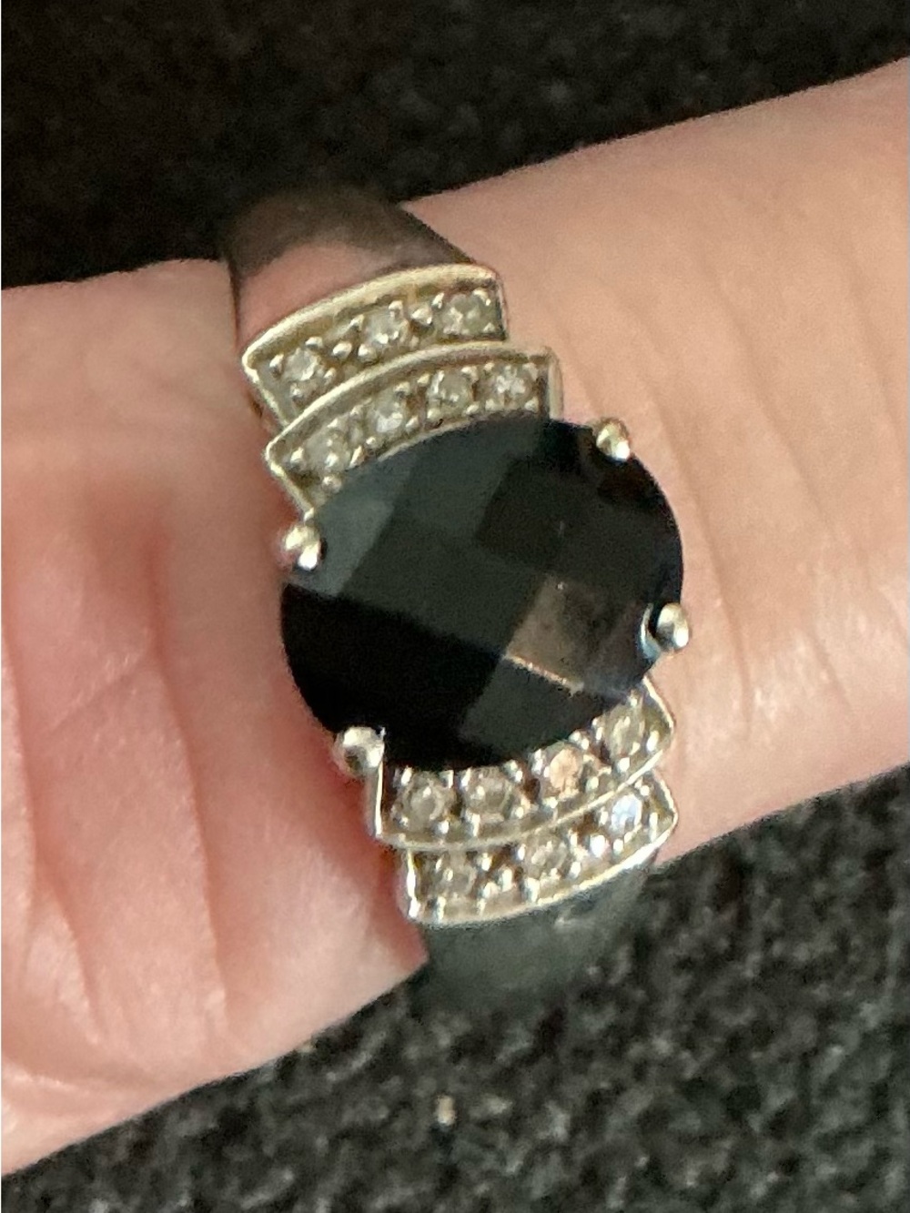 Elegant Black Stone Silver-Tone Women's Ring